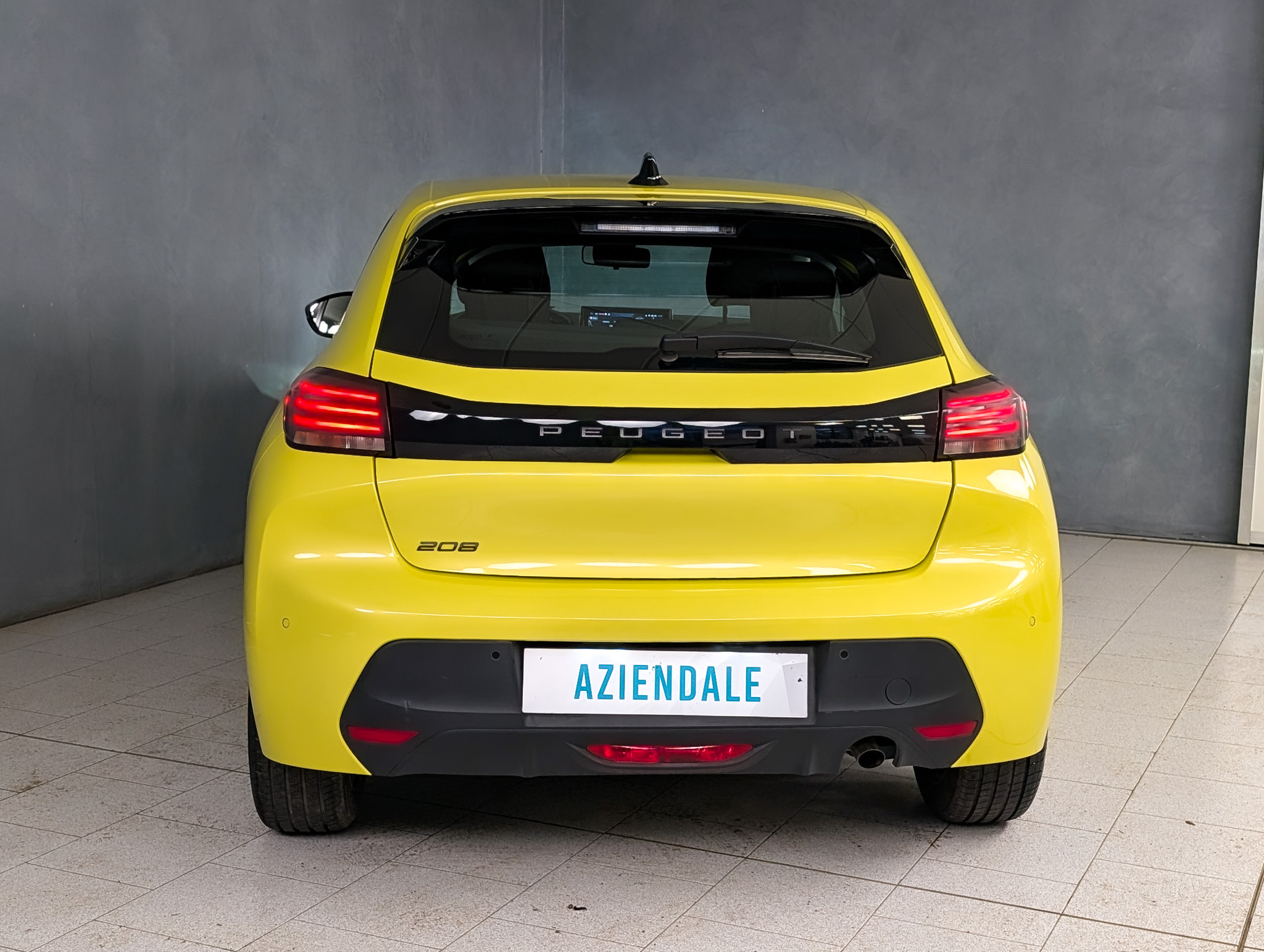 Peugeot 208