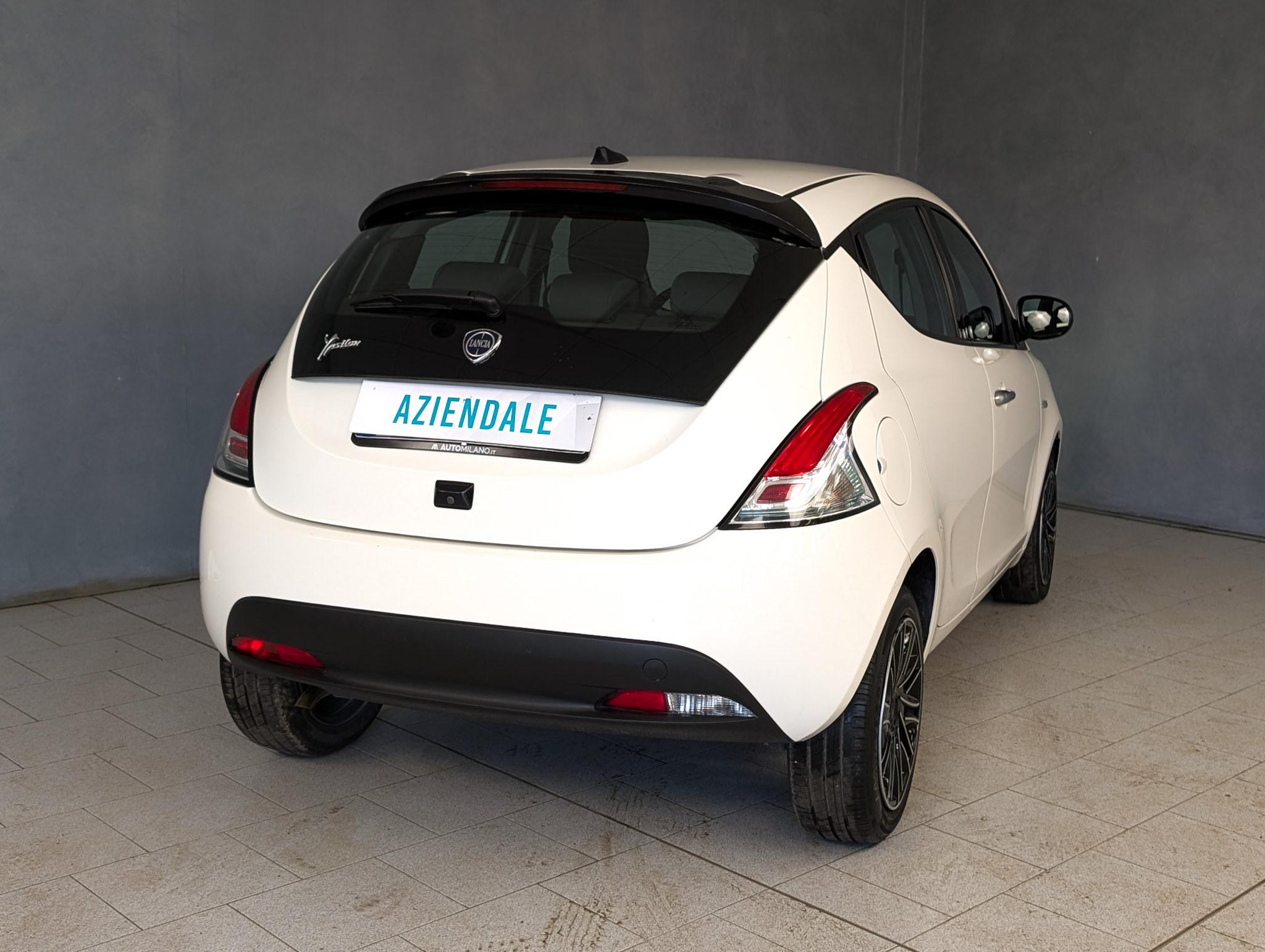 Lancia Ypsilon