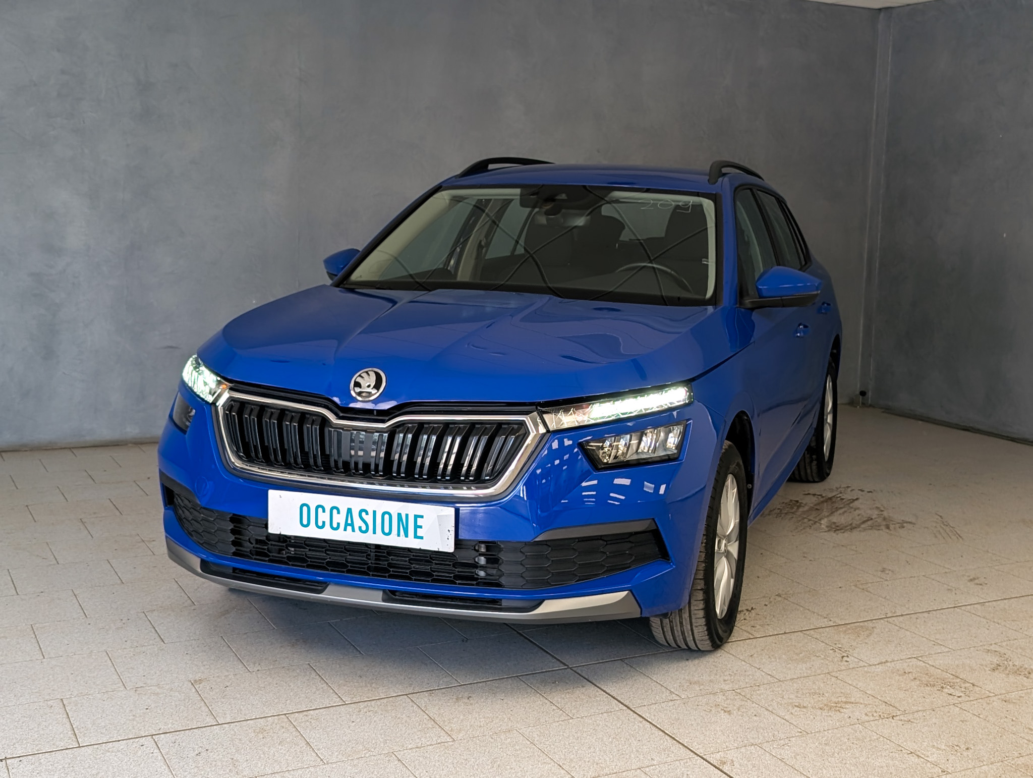 skoda-kamiq-1-0-tsi-110cv-dsg-ambition-1