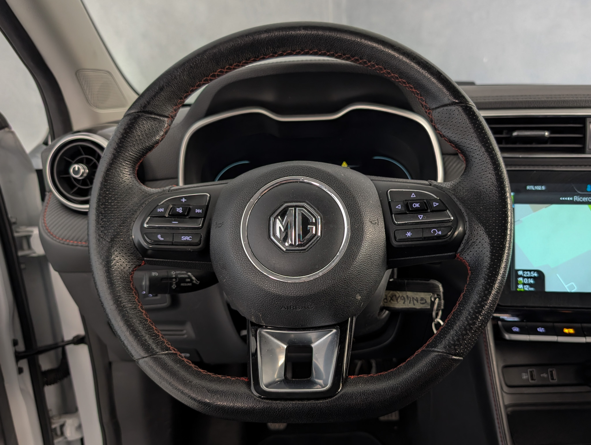 MG ZS