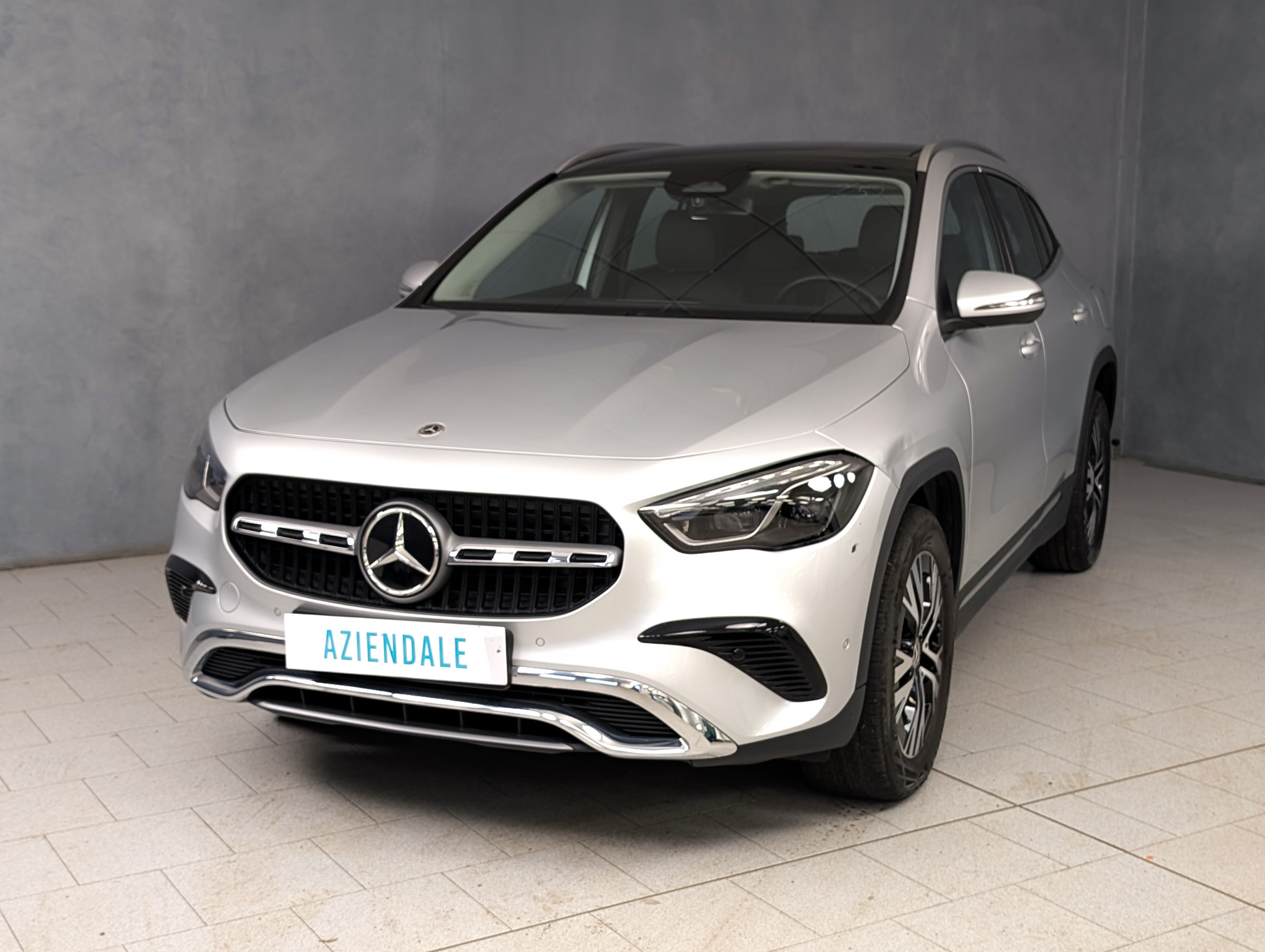 mercedes-benz-gla-200-200-automatic-progressive-advanced
