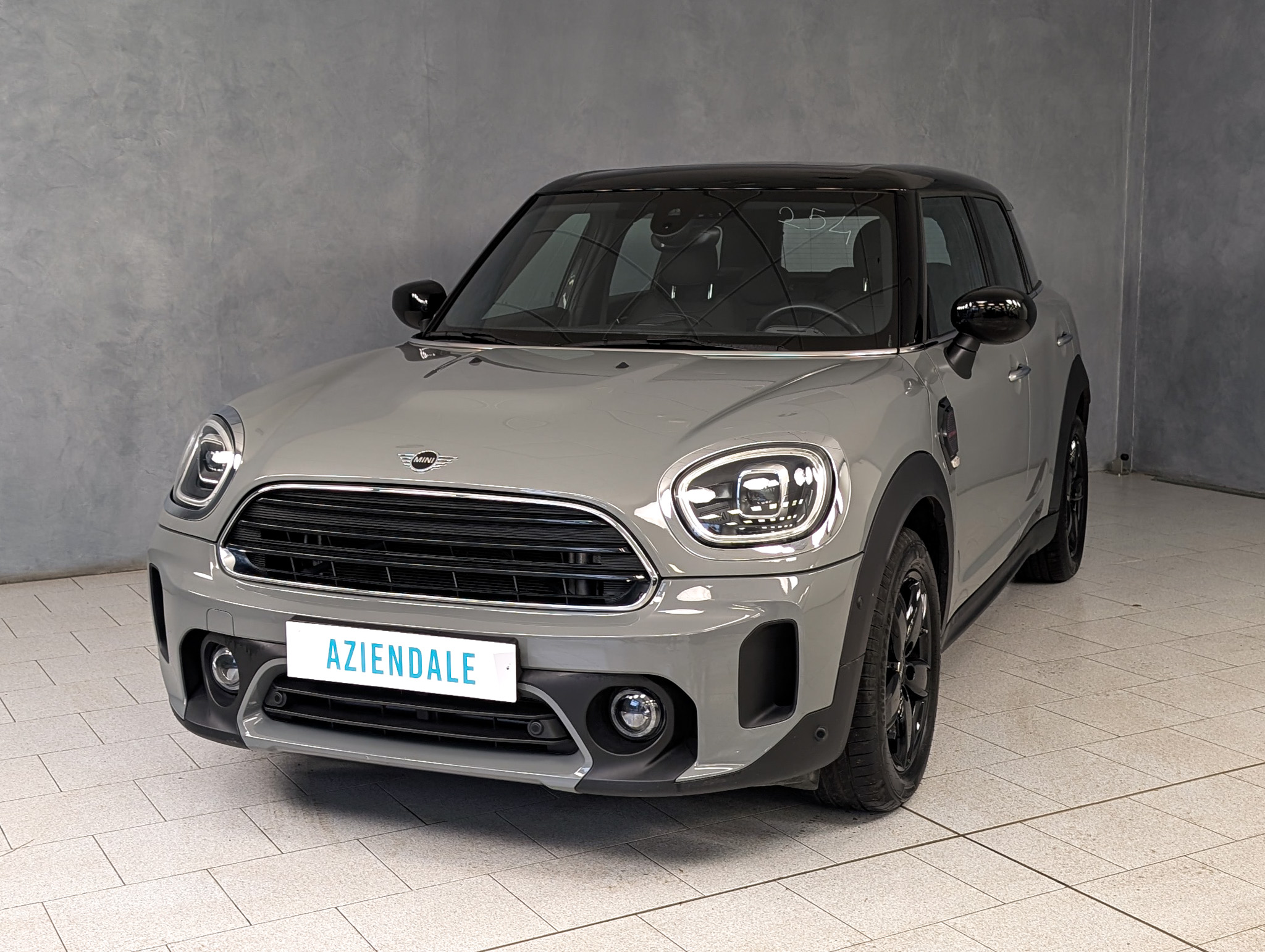 mini-cooper-countryman-1-5-cooper-essential mini-cooper-countryman-1-5-cooper-essential
