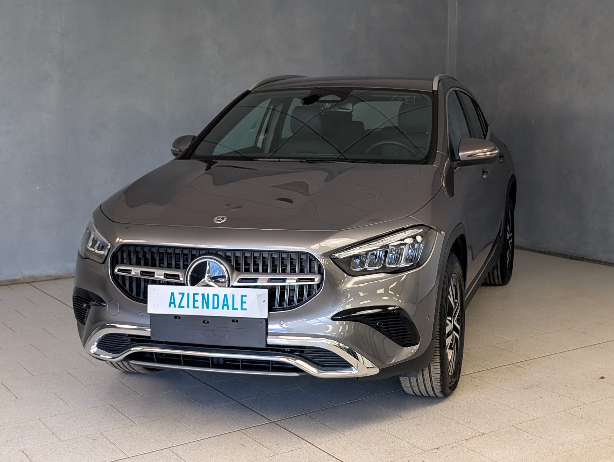 mercedes-benz-gla-200-200-automatic-progressive-advanced-1