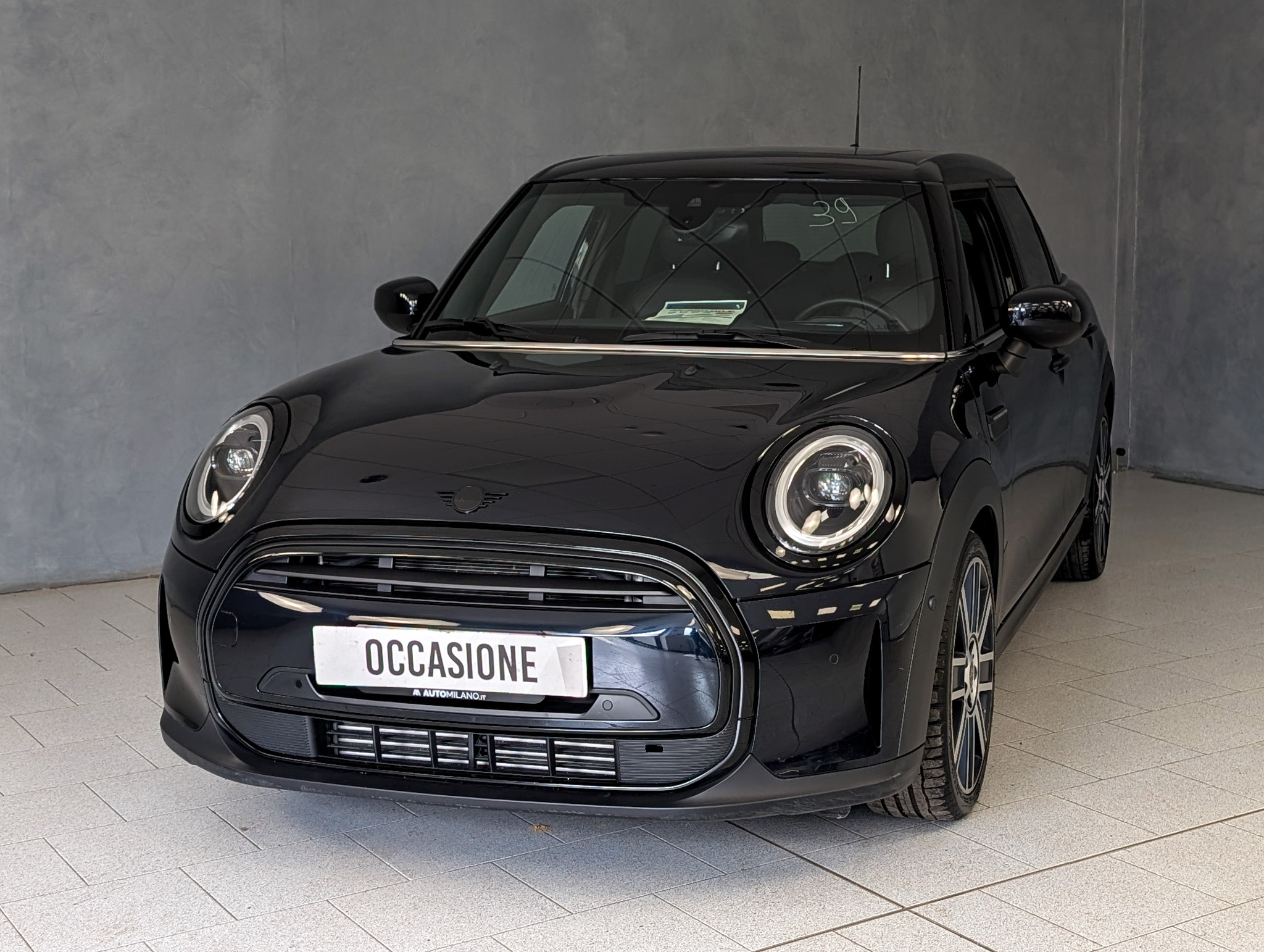 mini-cooper-1-5-automatic-cooper-yours-5 mini-cooper-1-5-automatic-cooper-yours-5