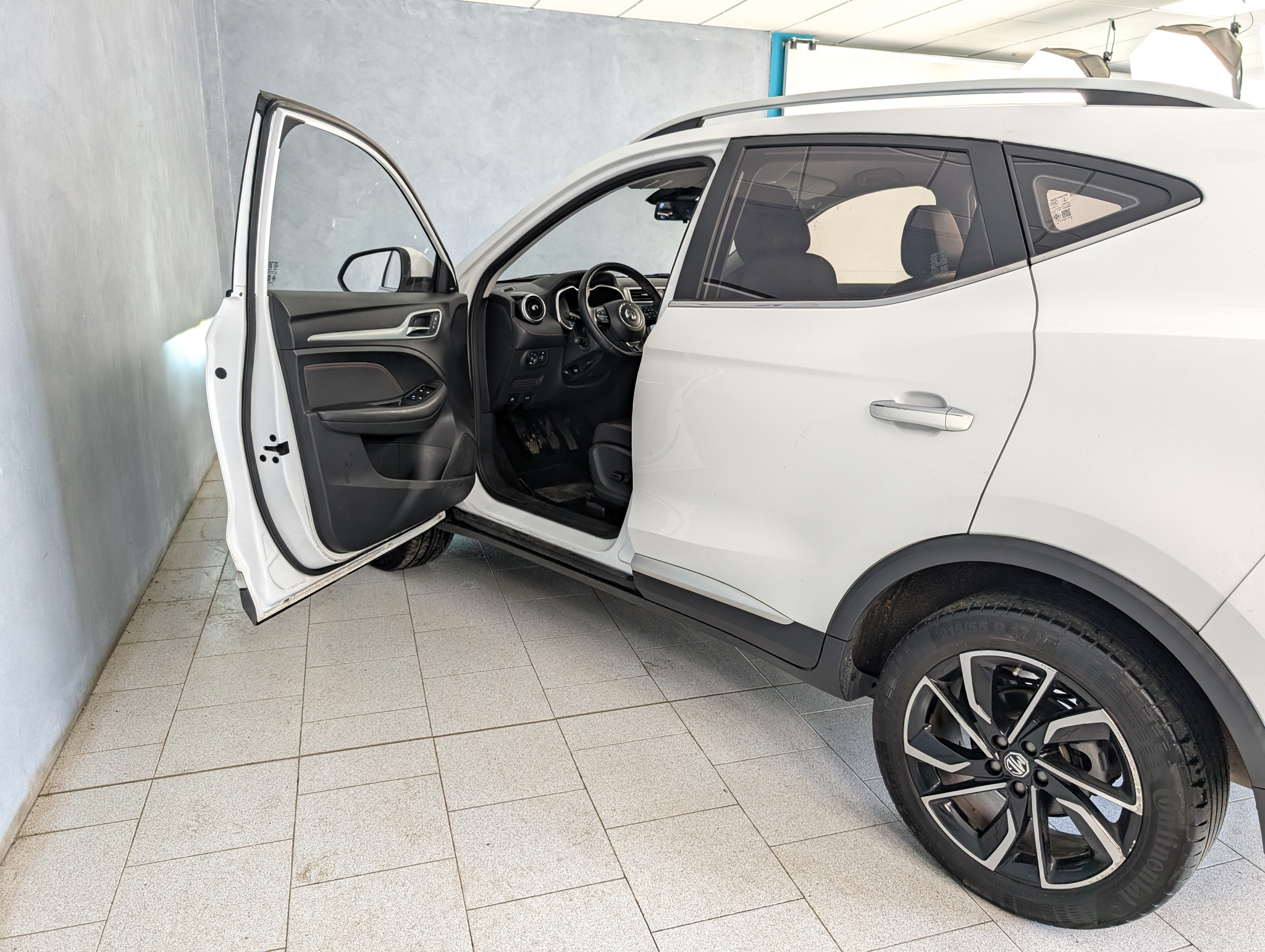 MG ZS
