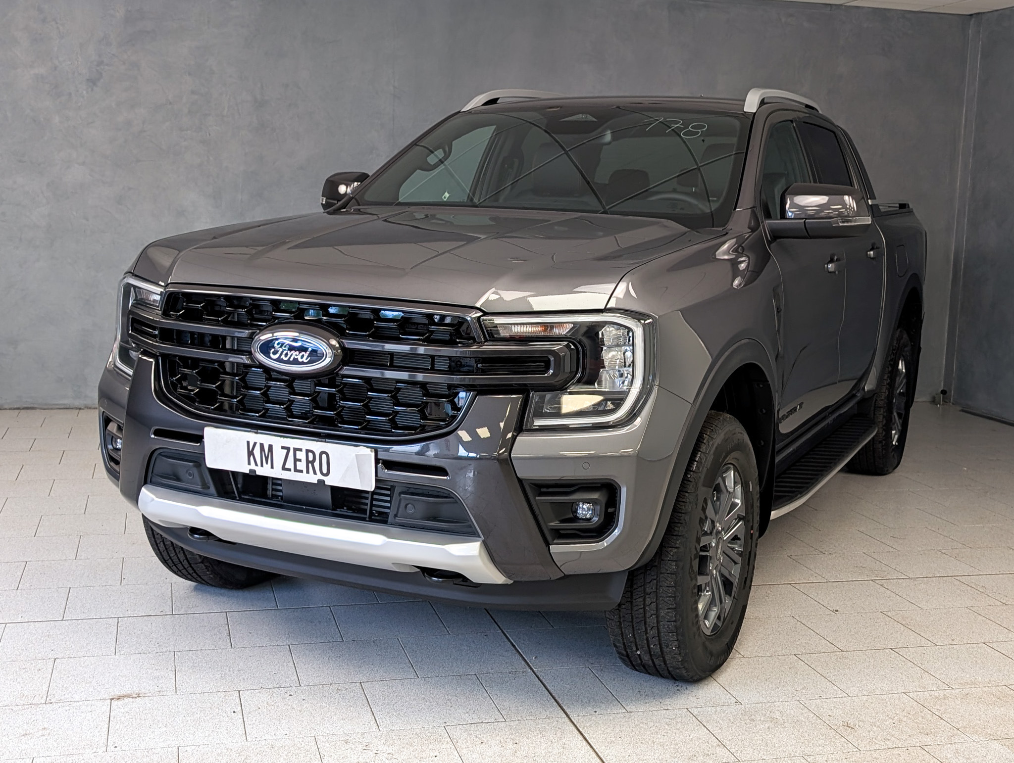 ford-ranger-2-0-doppia-cabina-awd-205cv-automatic-wildtrak-32