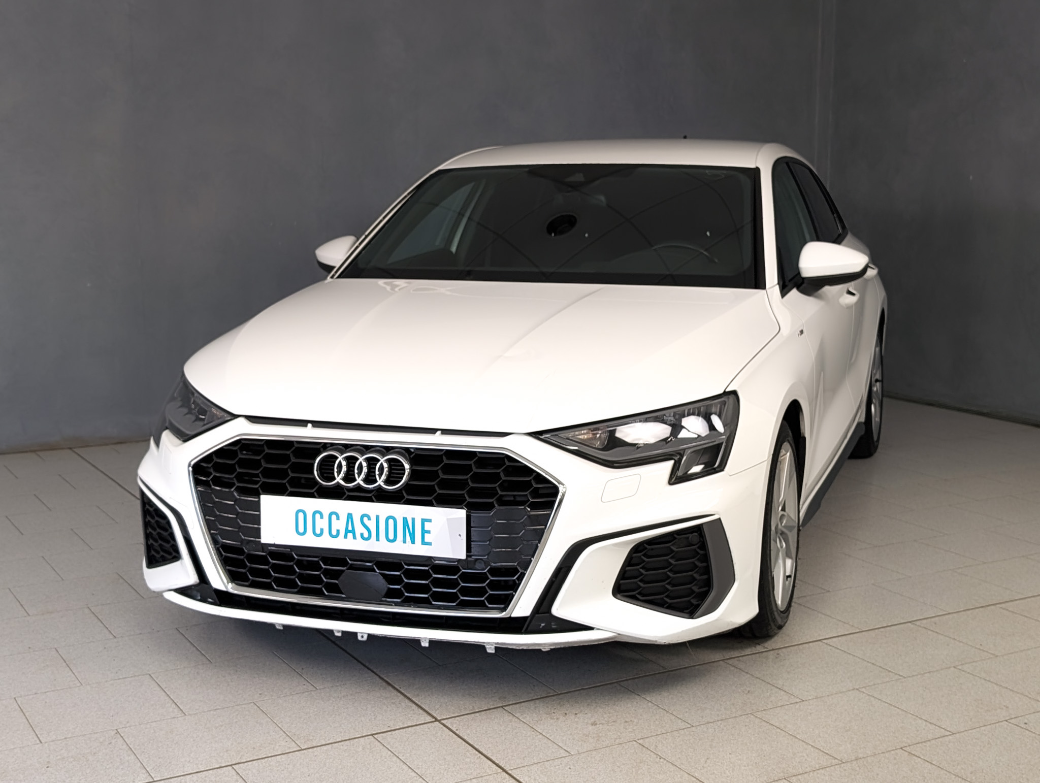 audi-a3-35-tfsi-mhev-s-tronic-s-line-edition-2