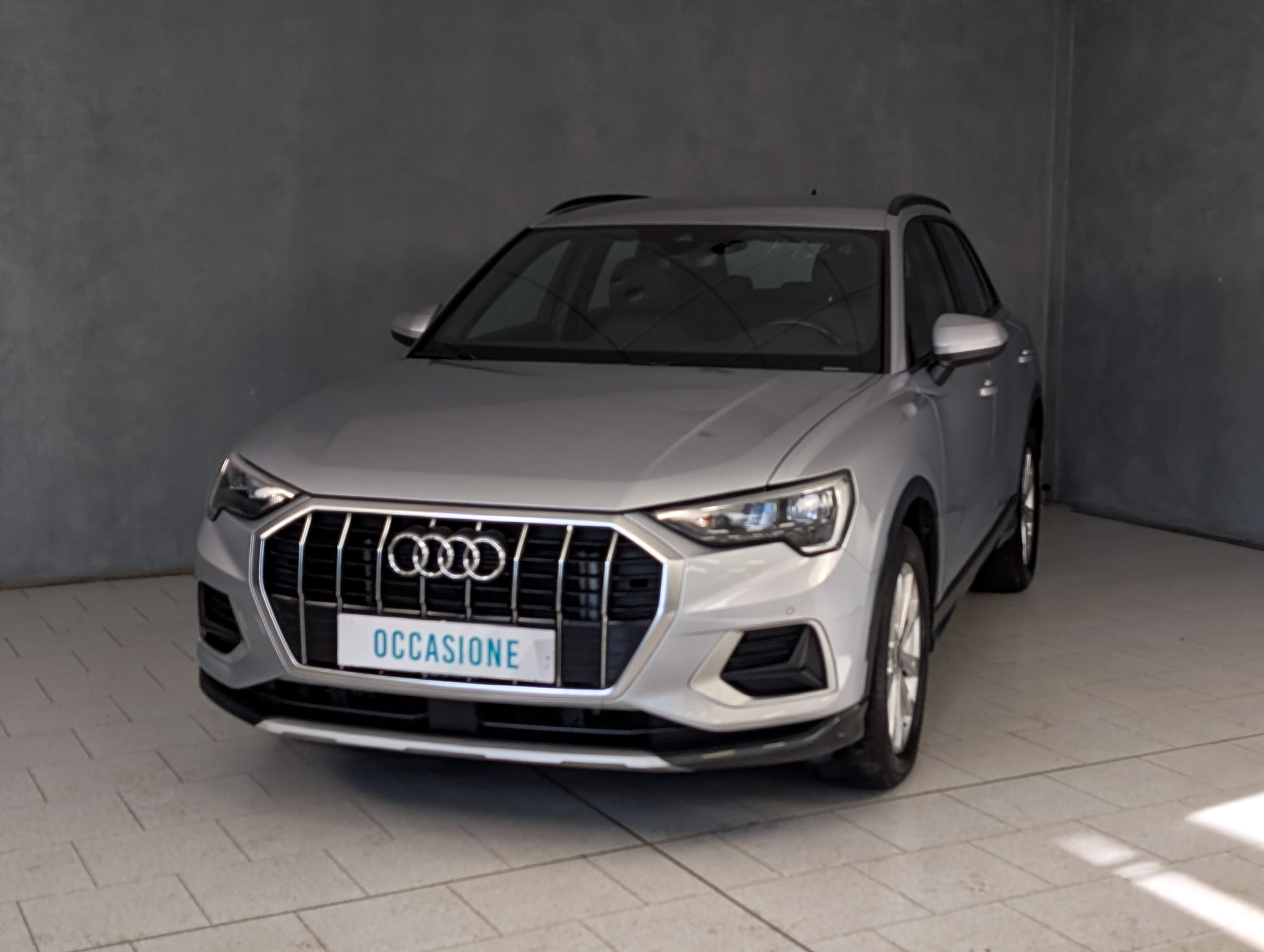 audi-q3-35-tdi-s-tronic-business-advanced