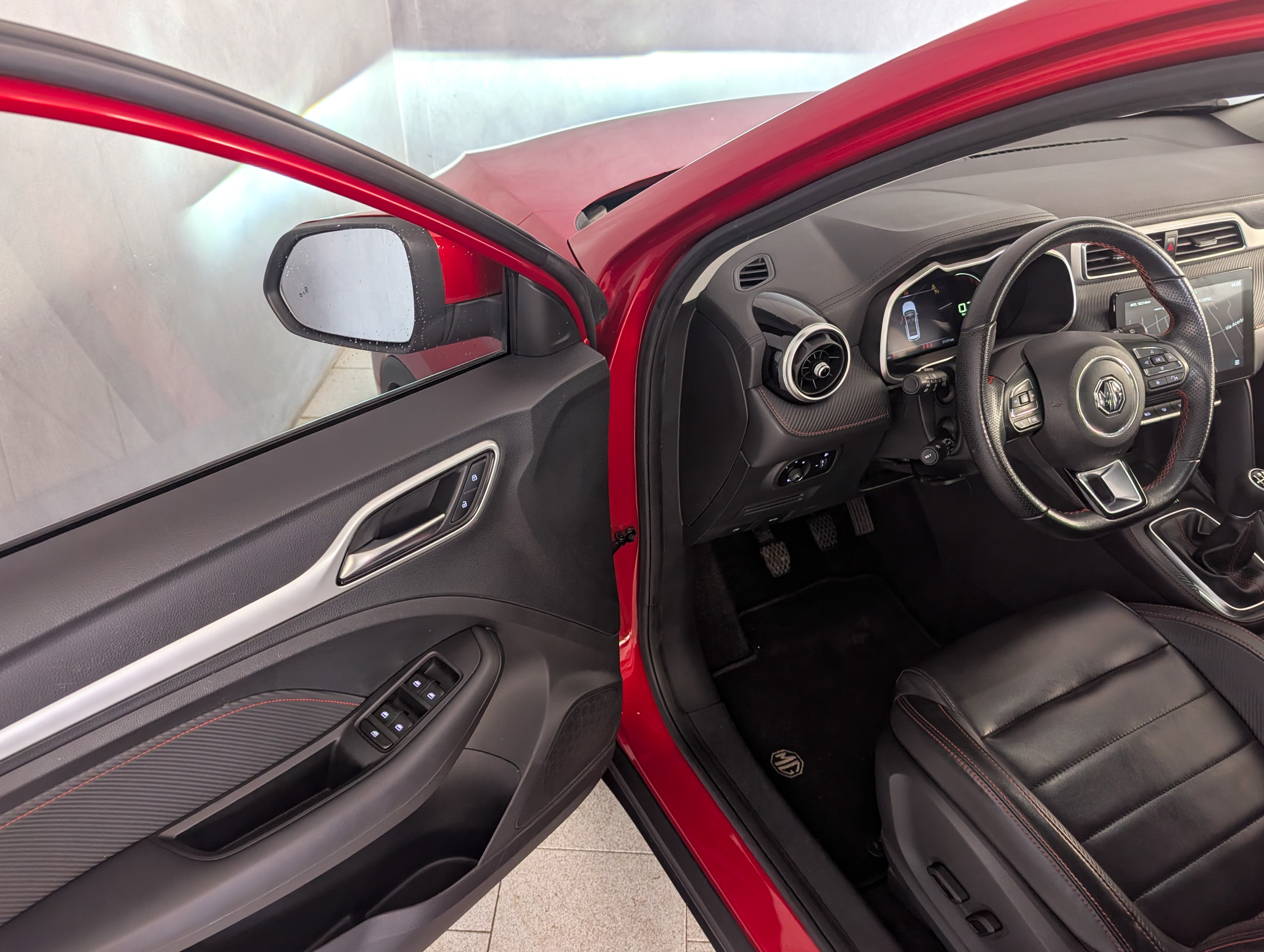 MG ZS