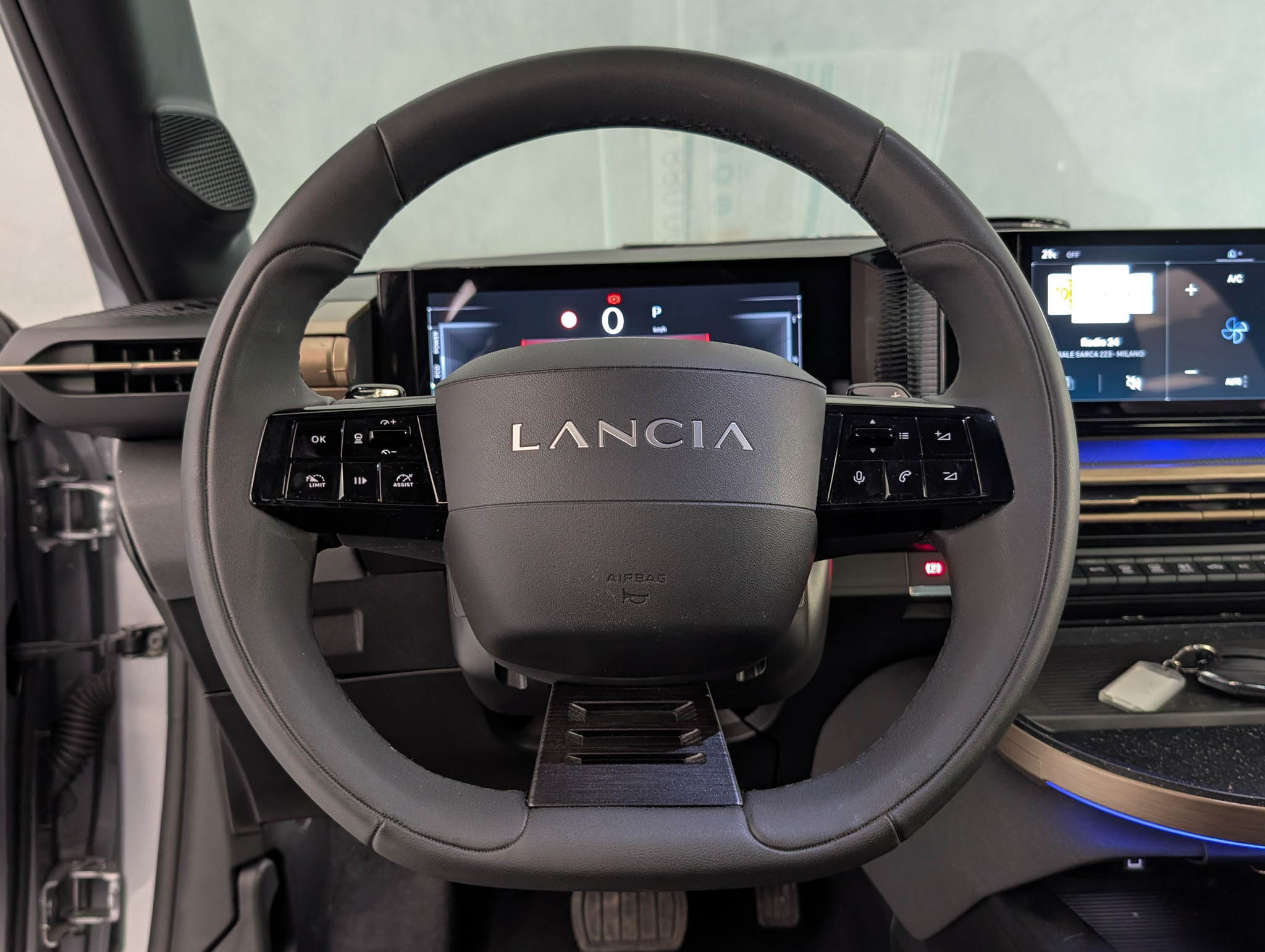 Lancia Ypsilon