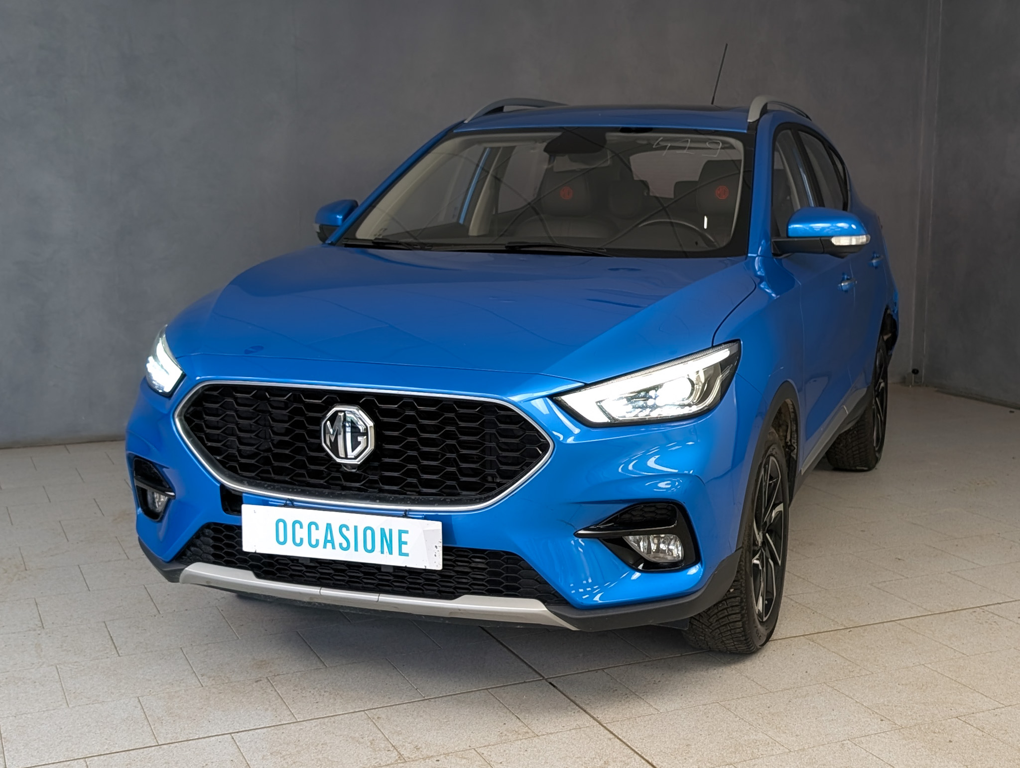 mg-zs-1-0-luxury-2