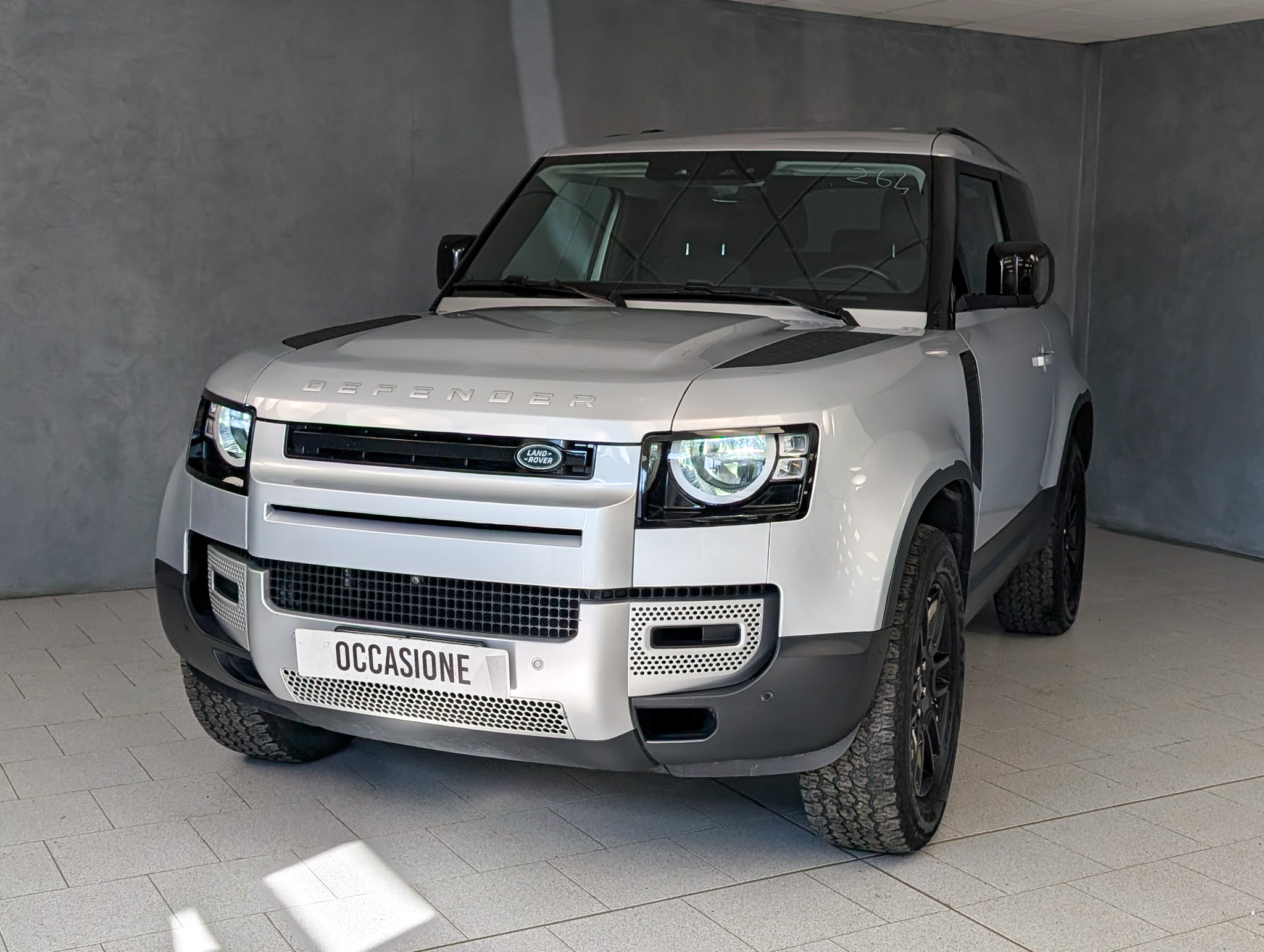 land-rover-defender-3-0d-i6-mhev-250cv-automatic-s land-rover-defender-3-0d-i6-mhev-250cv-automatic-s