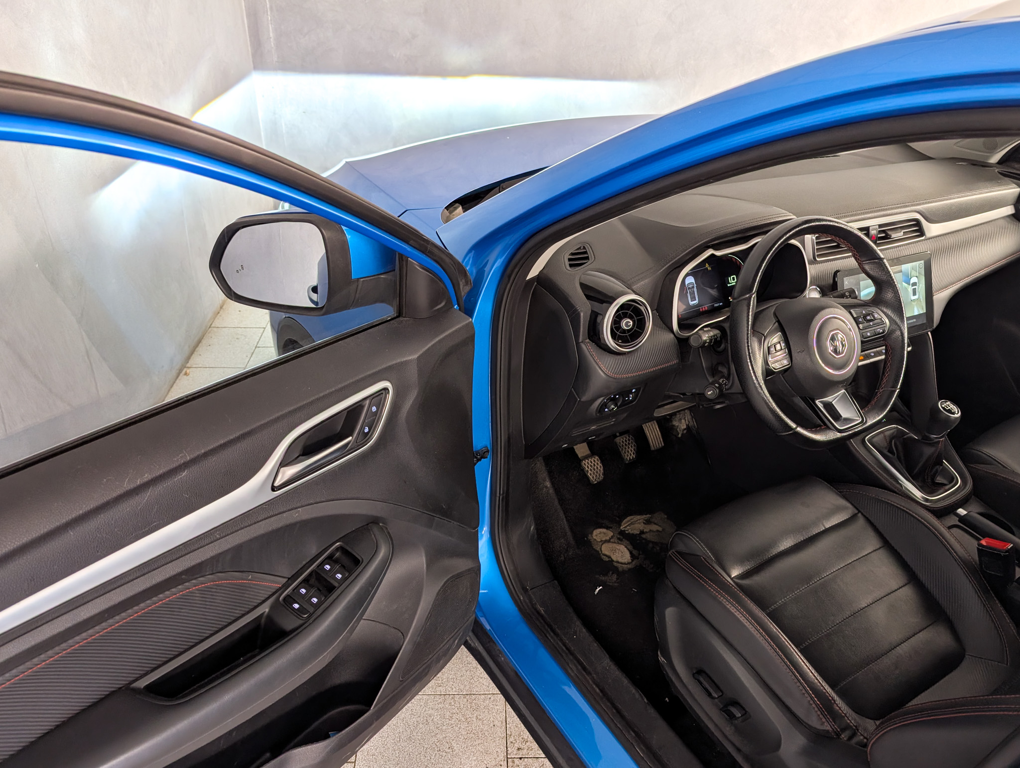 MG ZS