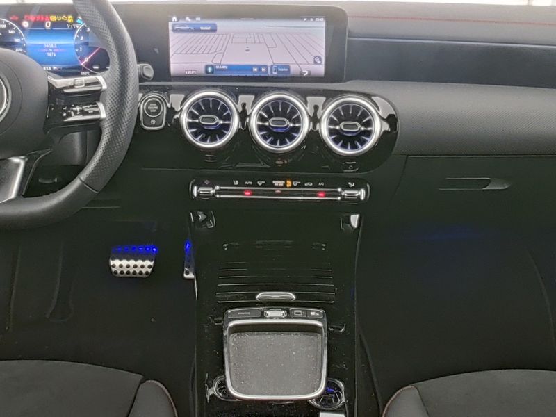 Mercedes-Benz CLA SB Shooting Brake