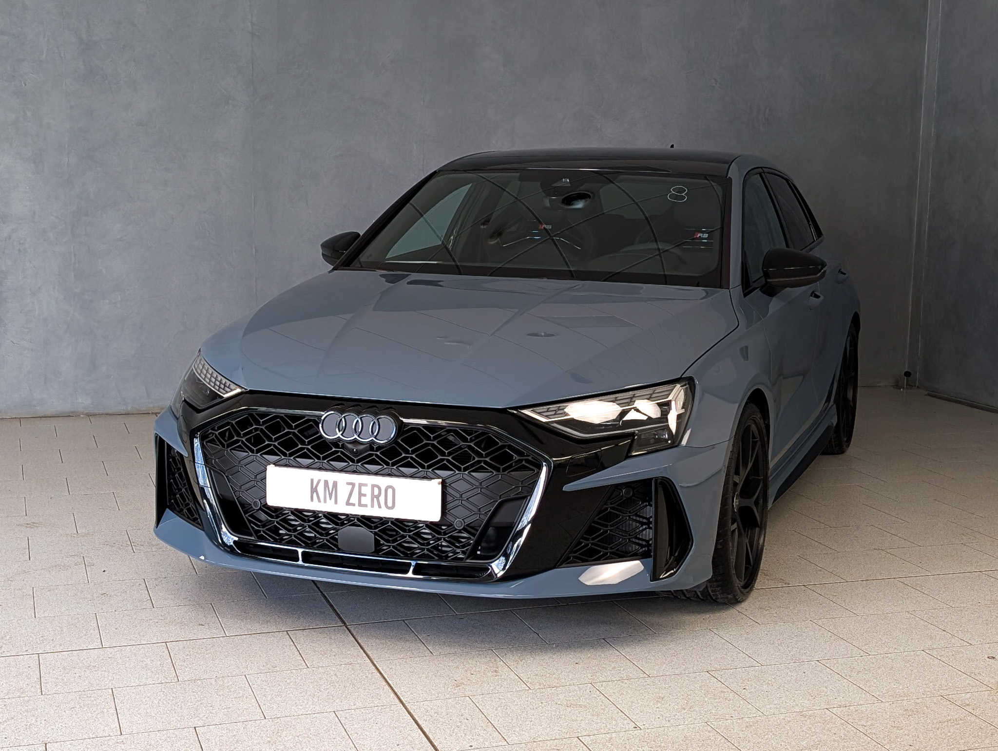 audi-rs3-2-5-tfsi-quattro-s-tronic-8