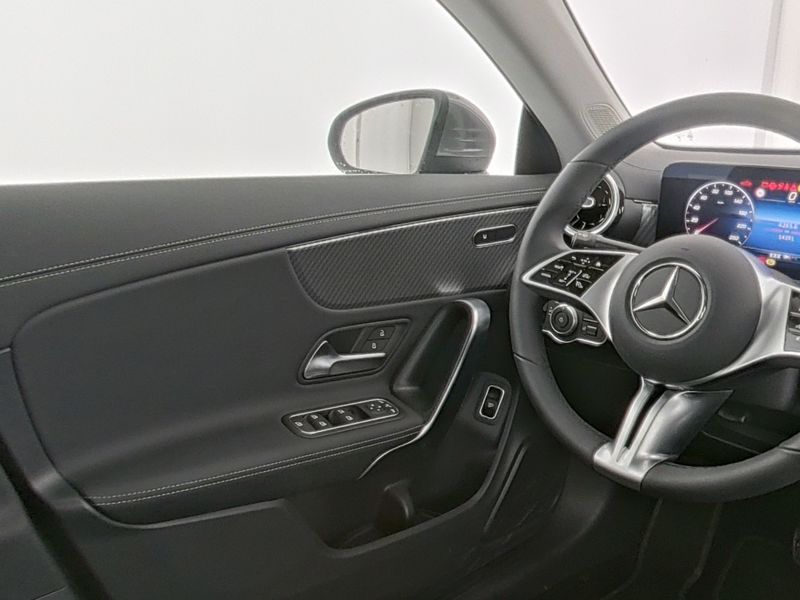 Mercedes-Benz CLA Coupe