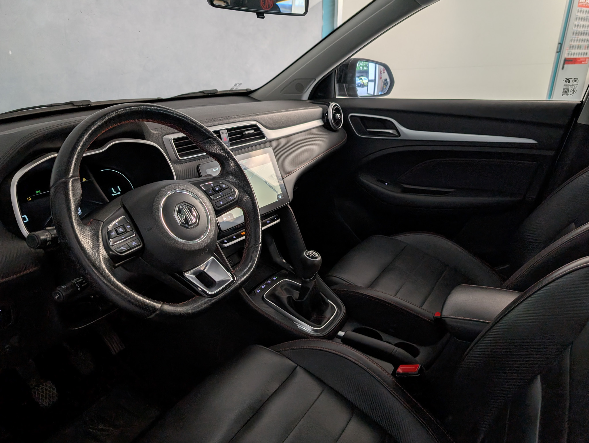 MG ZS