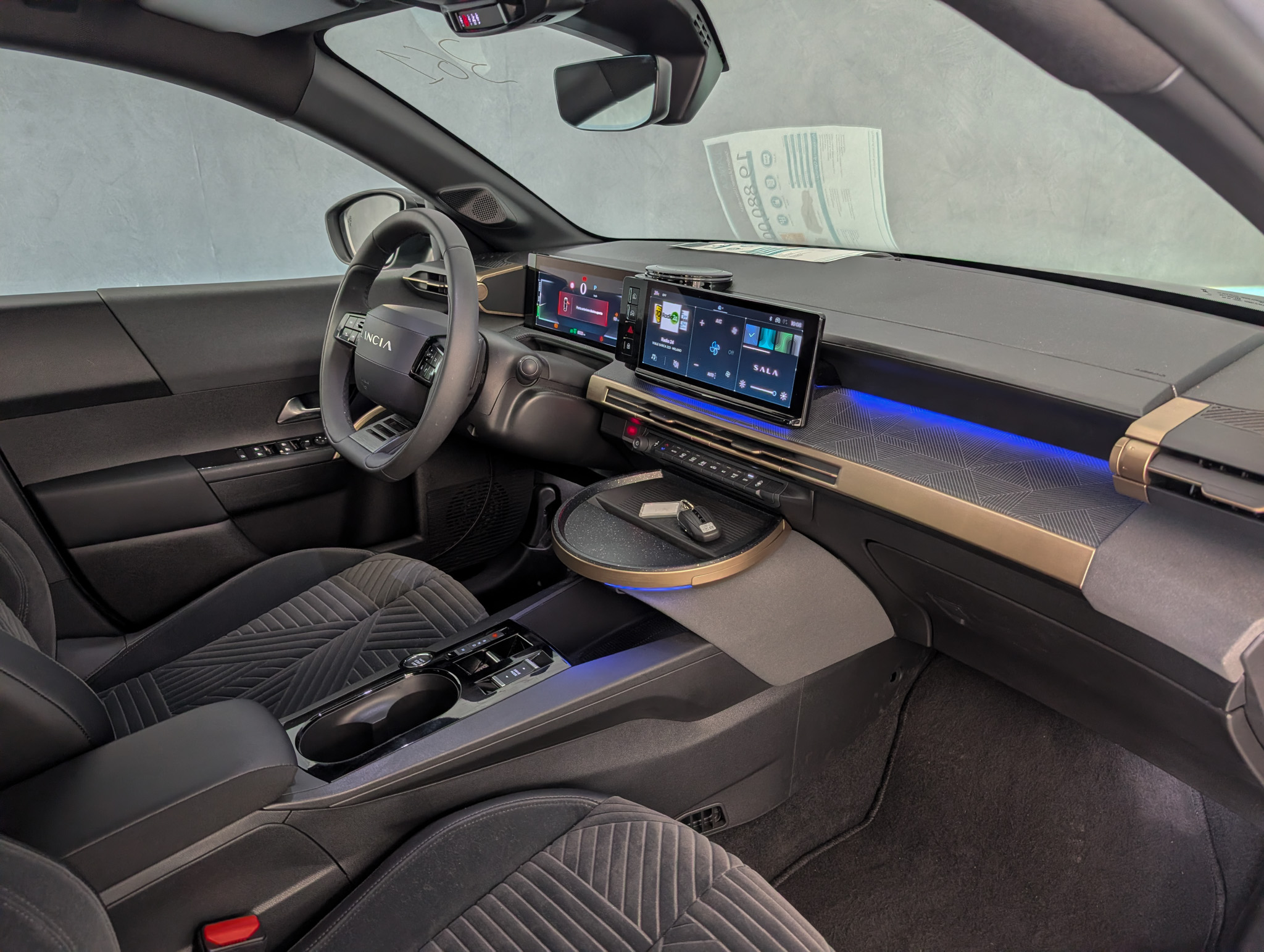 Lancia Ypsilon